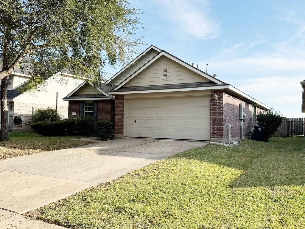 Photo of 13210 Barton Meadow Lane, Rosharon, TX 77583 (MLS # 97067467)