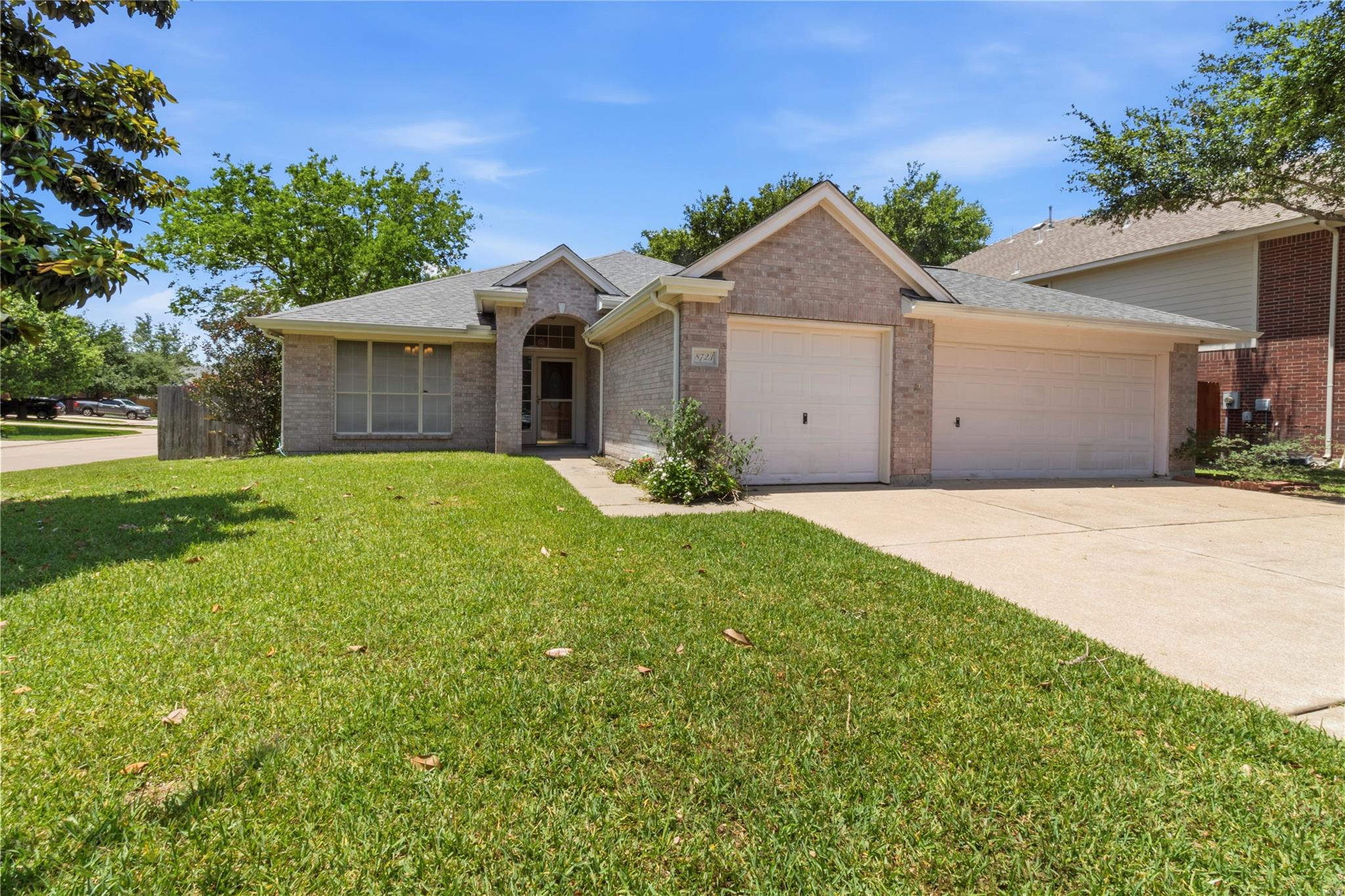 8723 Willancy Lane