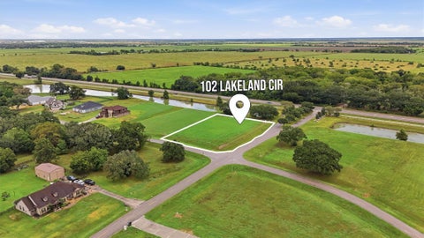 Vacant Land For Sale - 102 Lakeland Circle<br/> Brazoria County, Rosharon, TX 77583