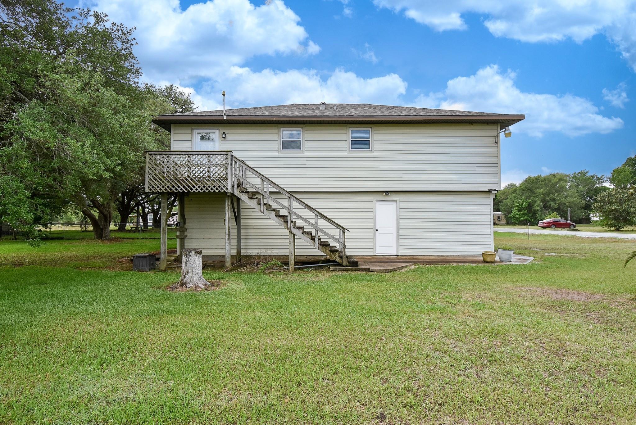 225 Swallow Drive