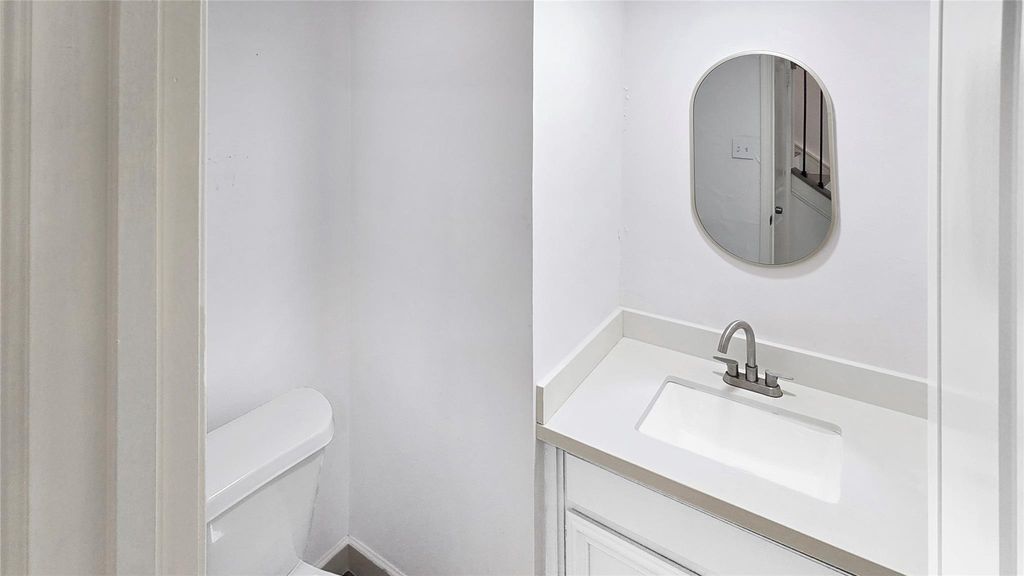 Photo of 12811 Ashford Knoll Drive, Houston, TX 77082 (MLS # 51051017)