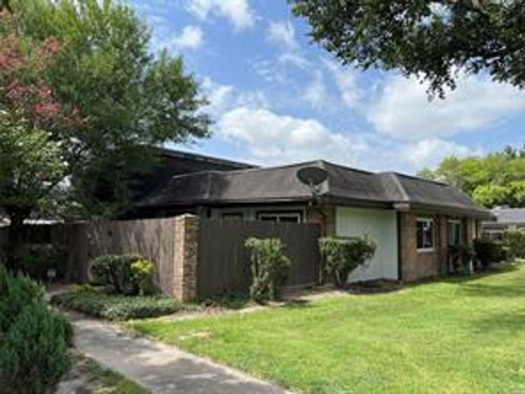 Photo of 12026 Mighty Oak Dr Dr #A, Houston, TX 77066 (MLS # 12895864)