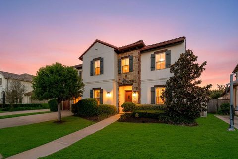 Photo of 5315 Iris Springs Lane, Sugar Land, TX 77479 (MLS # 98761638)