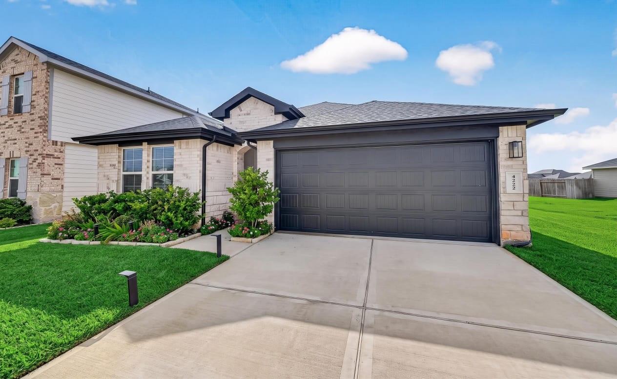 4222 Zeke Estates Lane