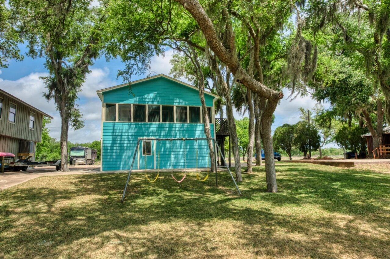 1491 Private Road 652