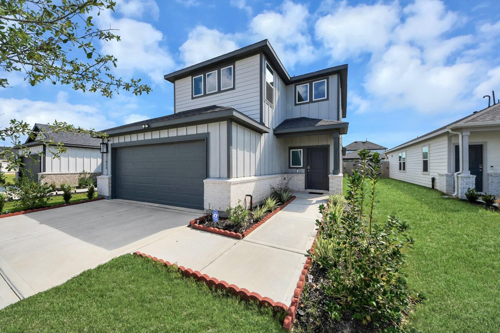 Photo of 21823 Yellow Pineapple Lane, Cypress, TX 77433 (MLS # 68184933)