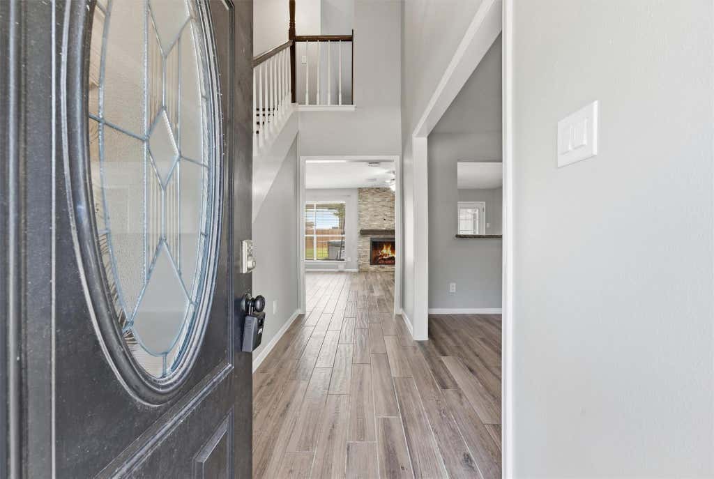 Photo of 3527 Hill Springs Drive, Houston, TX 77345 (MLS # 40453882)
