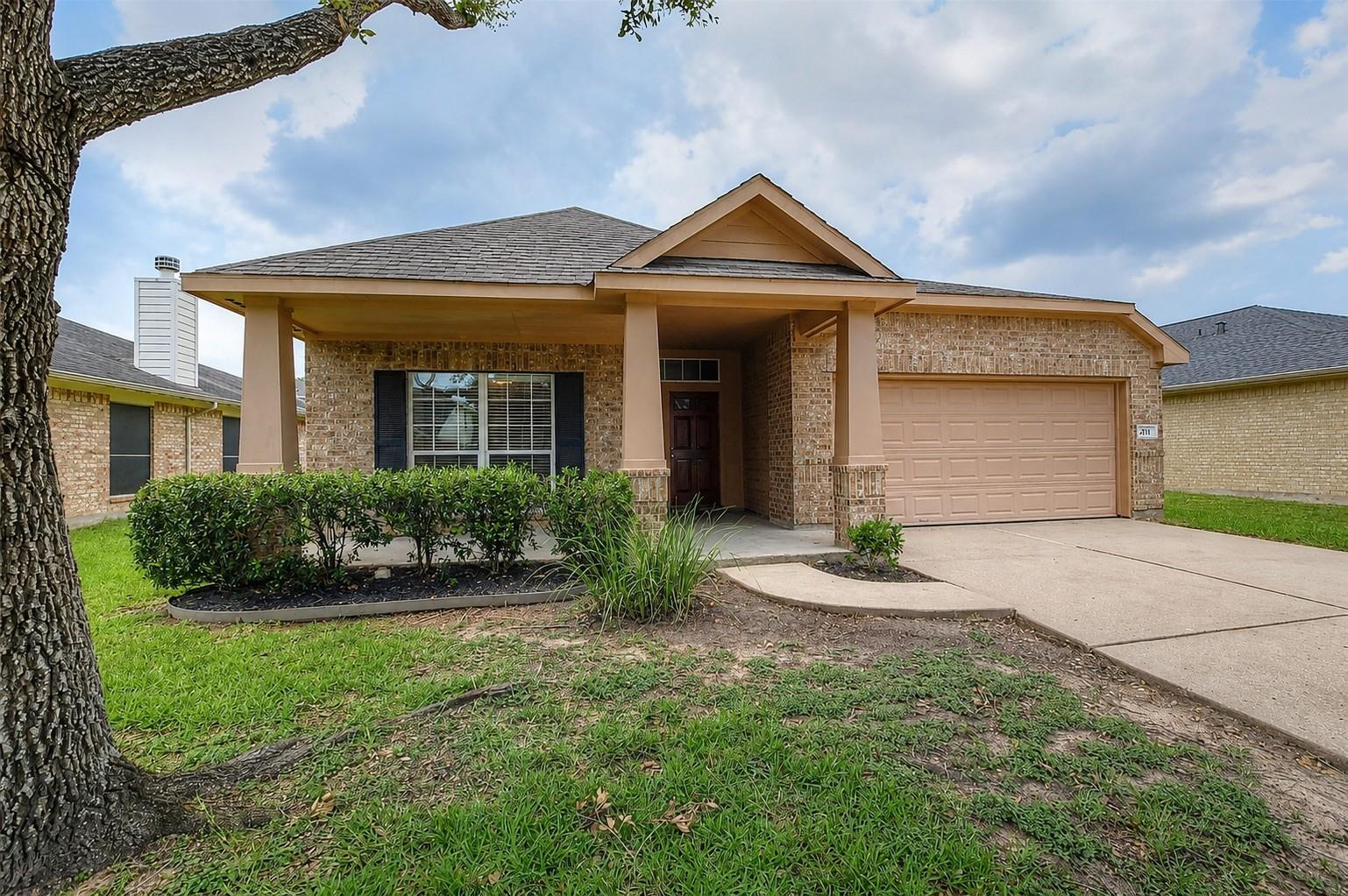 4711 Buescher Court