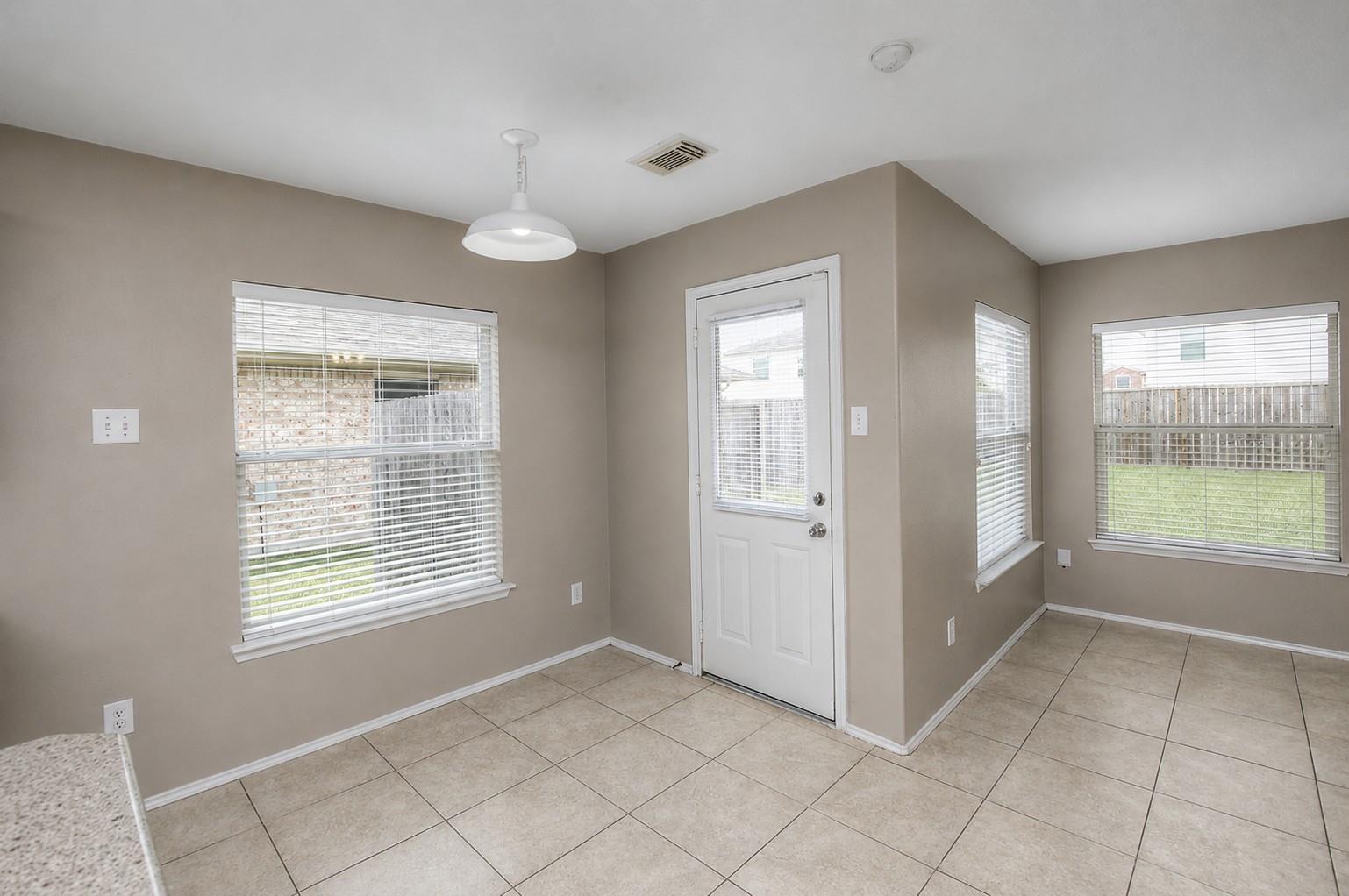 4711 Buescher Court