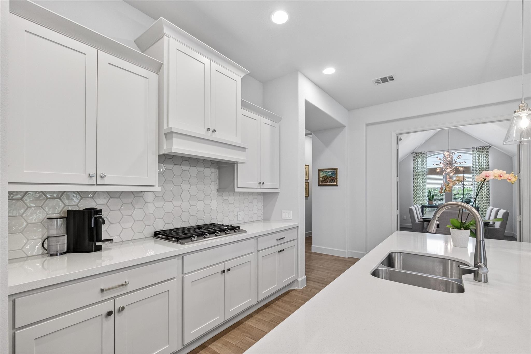 2826 Acacia Grove Drive