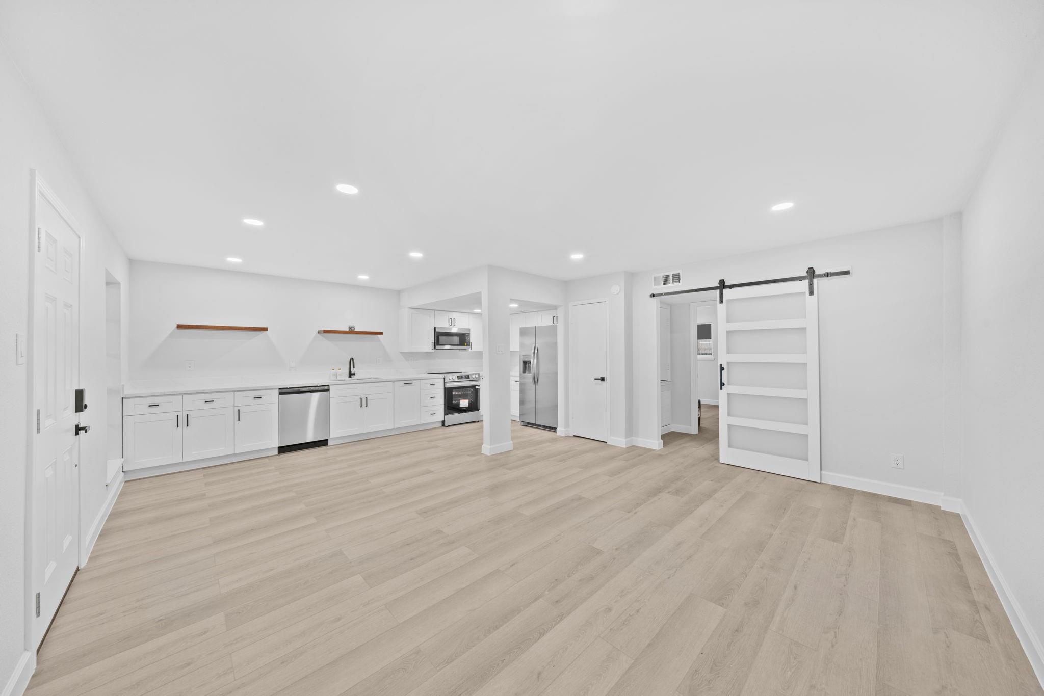 14333 Memorial Drive 56