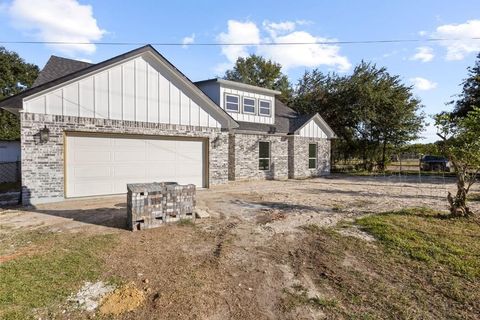 Photo of 2950 Gulf Street, Beaumont, TX 77703 (MLS # 48721733)