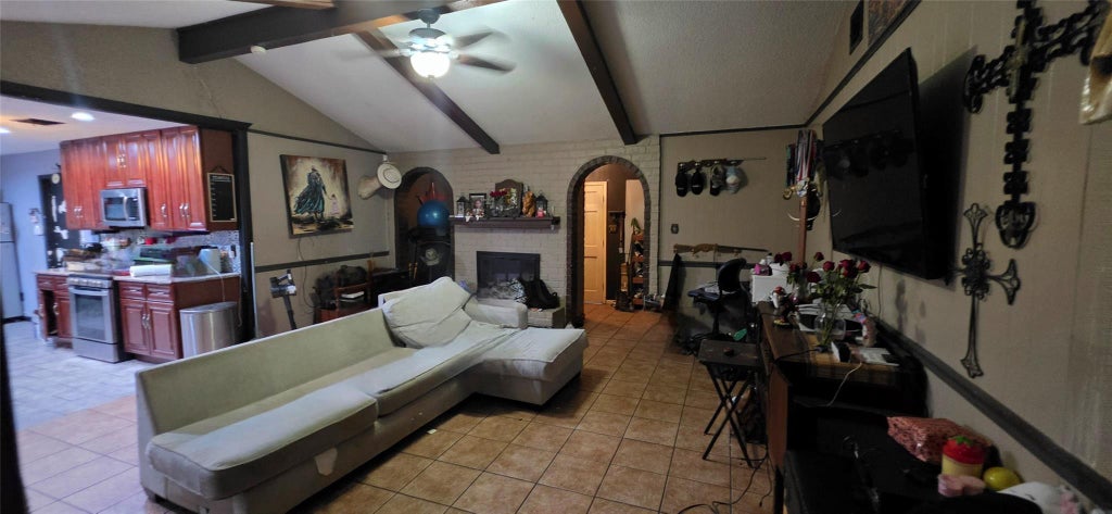 Photo of 13866 Foxford Way, Houston, TX 77015 (MLS # 10808846)