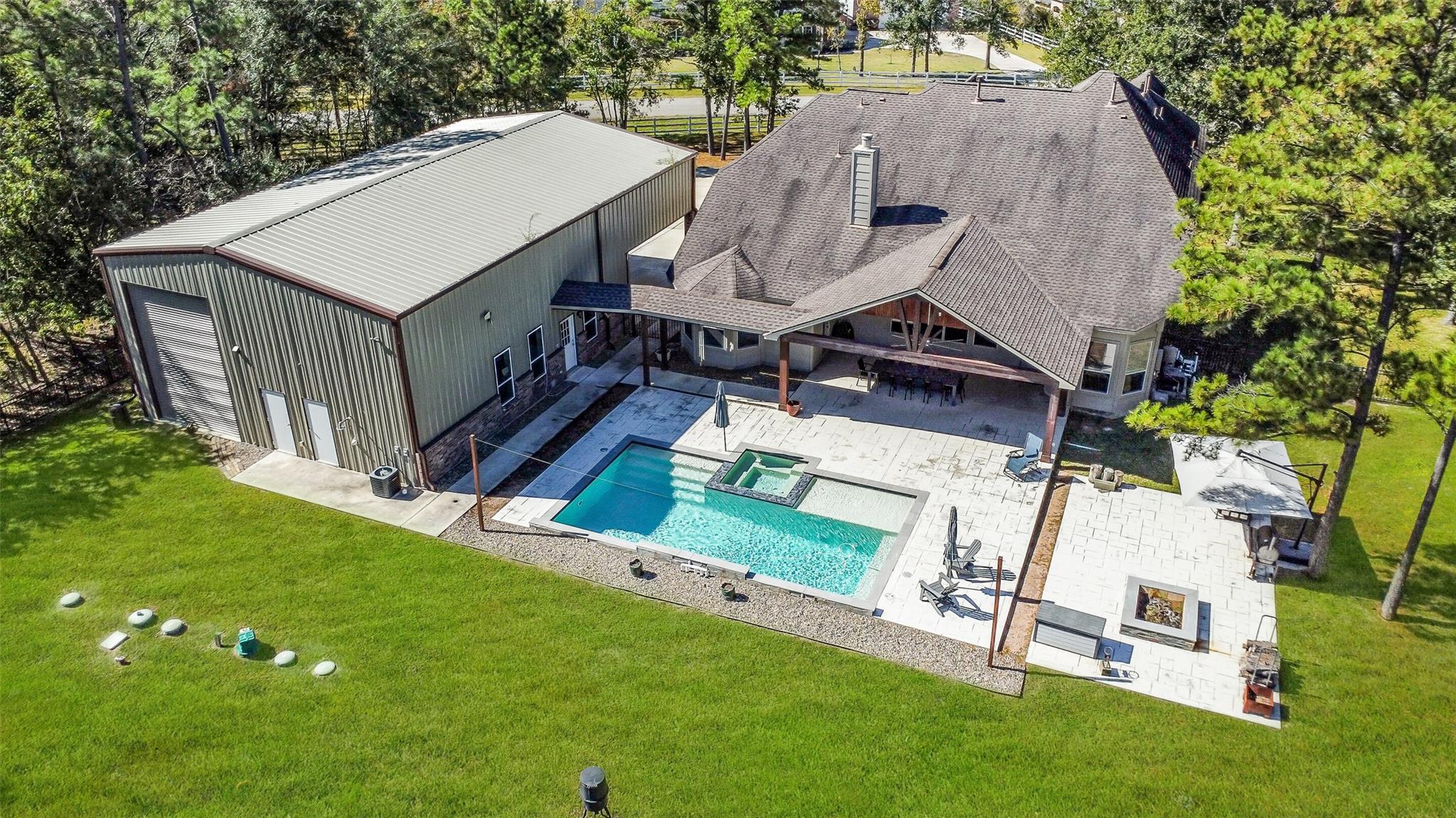 32711 Tall Oaks Way