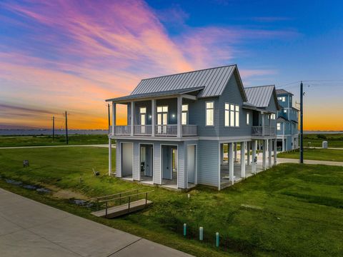 Photo of 1615 Bay Pointe Drive, Galveston, TX 77554 (MLS # 43700688)