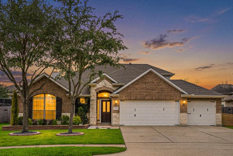Photo of 14810 S Canary Yellow Circle, Cypress, TX 77433 (MLS # 11359081)