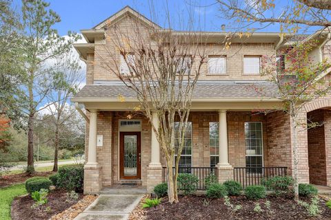 Photo of 3 Crocus Petal Street, The Woodlands, TX 77382 (MLS # 77421767)
