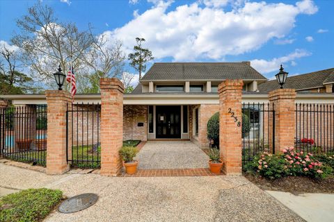 Tiny photo for 2238 S Piney Point Road #204, Houston, TX 77063 (MLS # 6841272)