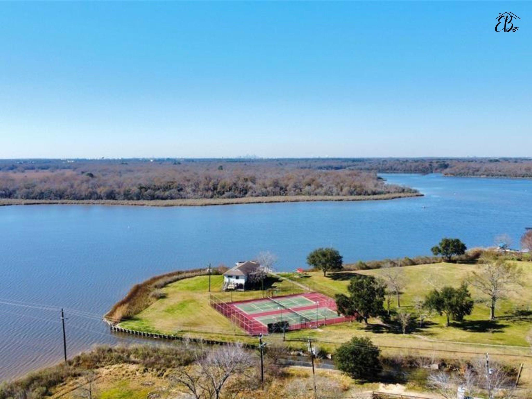 1223 Goldendale Drive