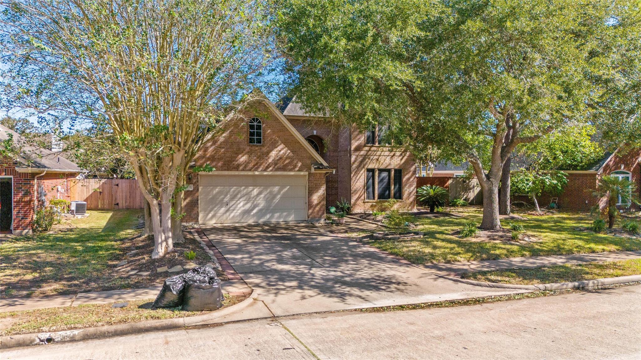 1605 Gatecreek Drive