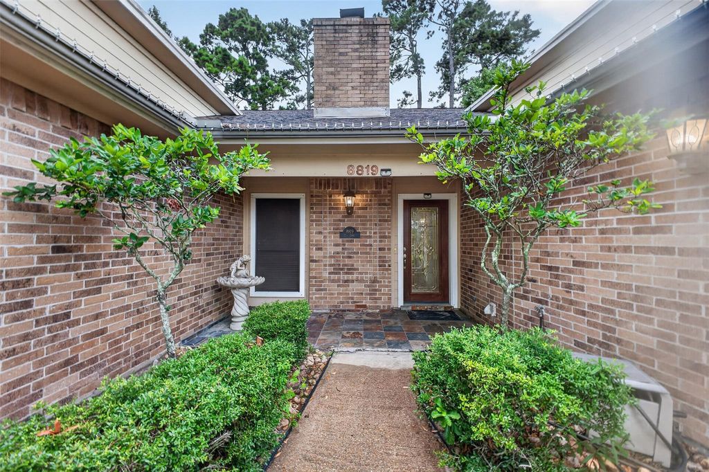 Photo of 8819 Mile Run Road, Humble, TX 77346 (MLS # 39544820)