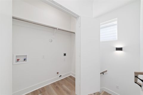 Tiny photo for 812 Elkhart Street #E, Houston, TX 77091 (MLS # 94929521)