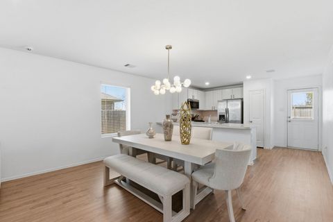 Tiny photo for 14427 Woodcott Warren Way, Rosharon, TX 77583 (MLS # 45969508)