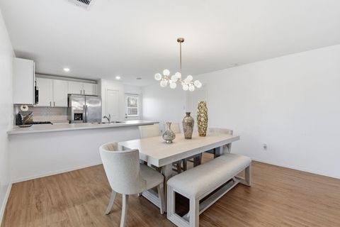 Tiny photo for 14427 Woodcott Warren Way, Rosharon, TX 77583 (MLS # 45969508)