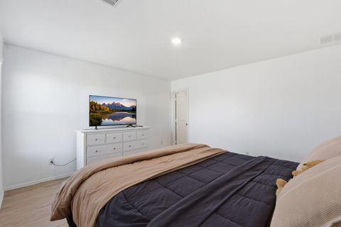 Tiny photo for 14427 Woodcott Warren Way, Rosharon, TX 77583 (MLS # 45969508)