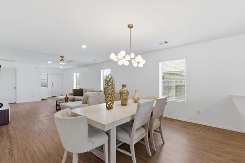 Tiny photo for 14427 Woodcott Warren Way, Rosharon, TX 77583 (MLS # 45969508)