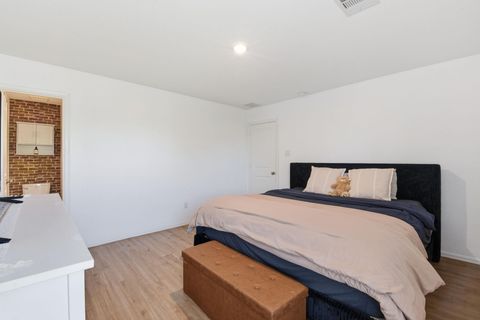 Tiny photo for 14427 Woodcott Warren Way, Rosharon, TX 77583 (MLS # 45969508)