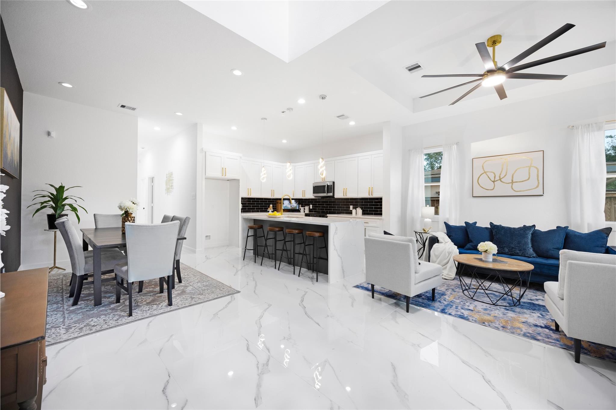 5125 Doolittle Boulevard