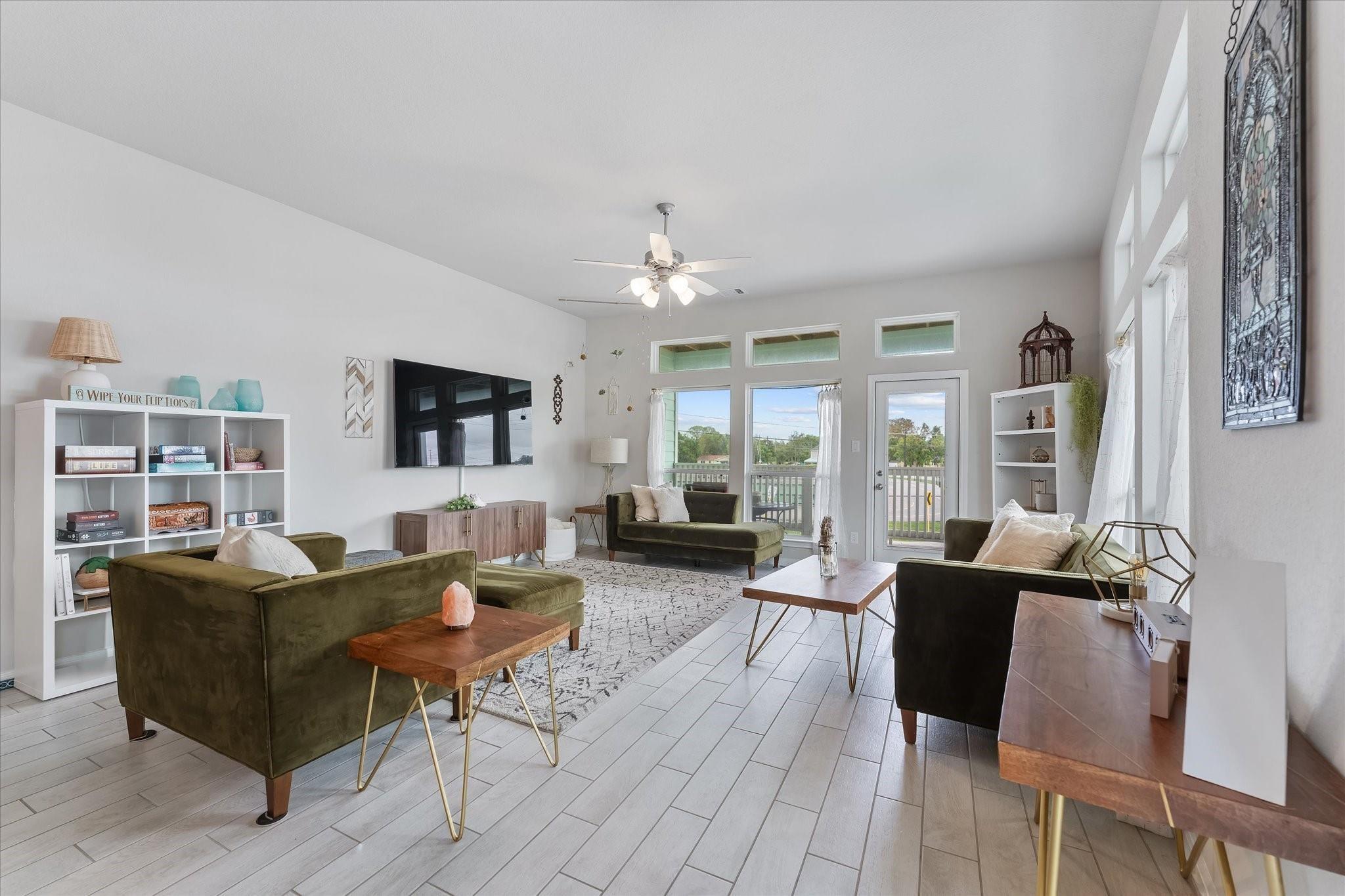 1111 San Jacinto Street