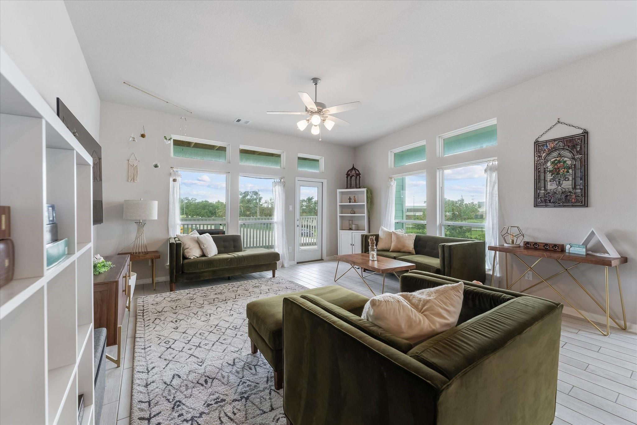 1111 San Jacinto Street