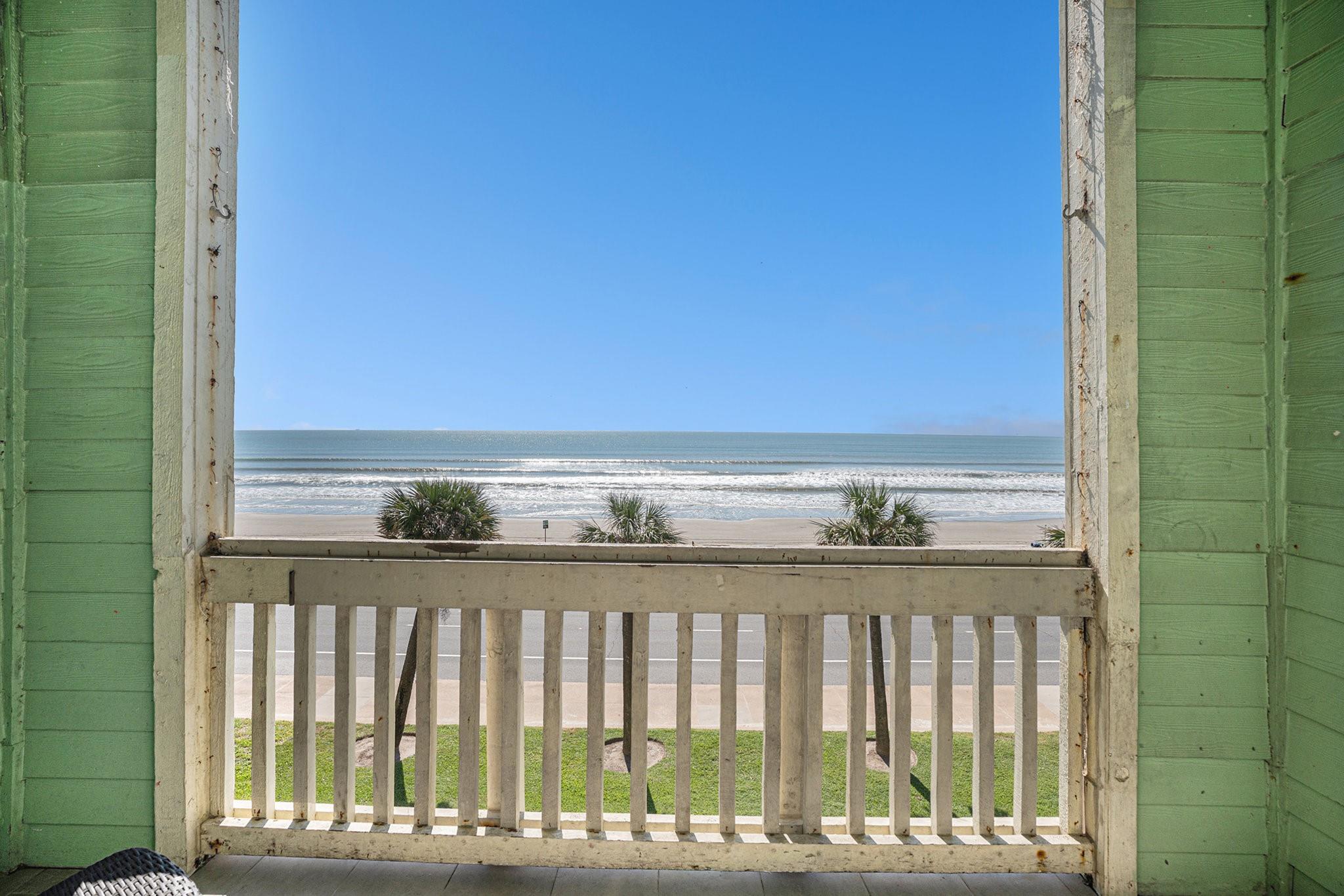 7000 Seawall Boulevard 1036