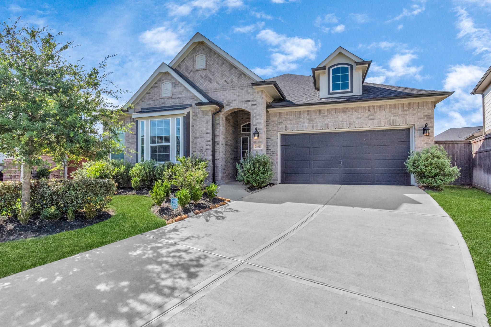 28646 Monarch Cliffs Drive