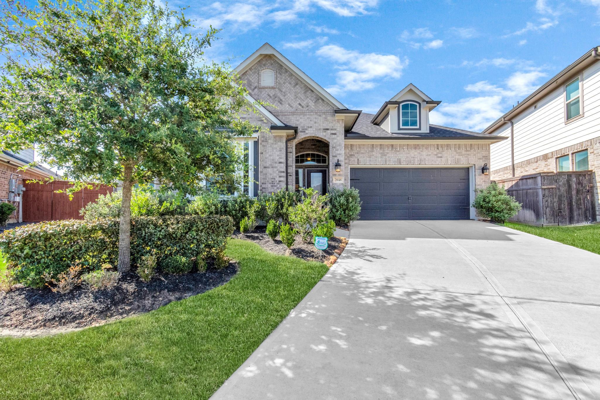 28646 Monarch Cliffs Drive