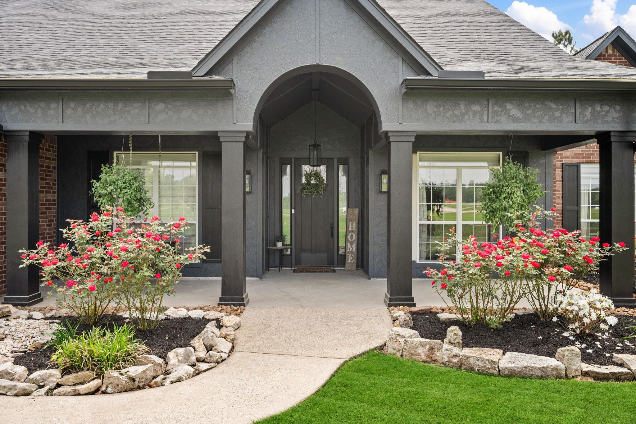 658 County Road 2216