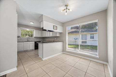 Tiny photo for 1730 Hilton Head Drive, Missouri City, TX 77459 (MLS # 94914523)
