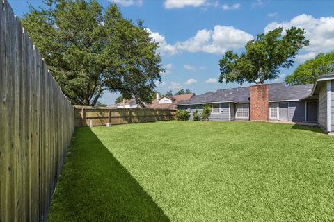 Tiny photo for 1730 Hilton Head Drive, Missouri City, TX 77459 (MLS # 94914523)