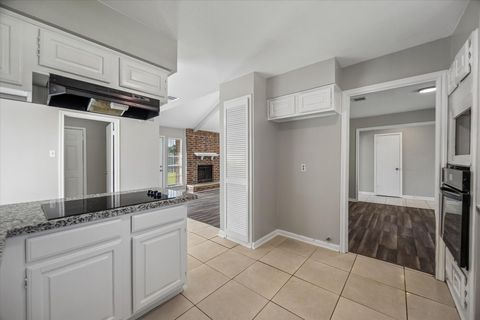 Tiny photo for 1730 Hilton Head Drive, Missouri City, TX 77459 (MLS # 94914523)