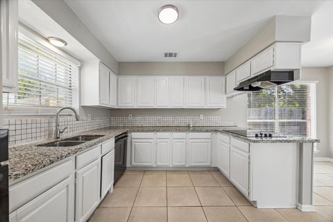 Tiny photo for 1730 Hilton Head Drive, Missouri City, TX 77459 (MLS # 94914523)