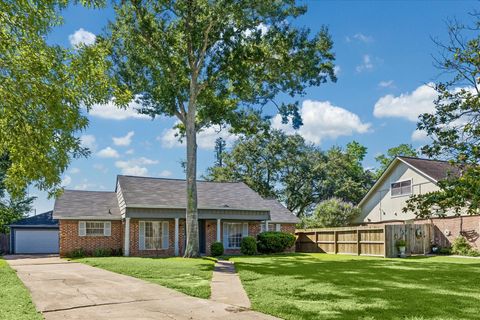 Tiny photo for 1730 Hilton Head Drive, Missouri City, TX 77459 (MLS # 94914523)
