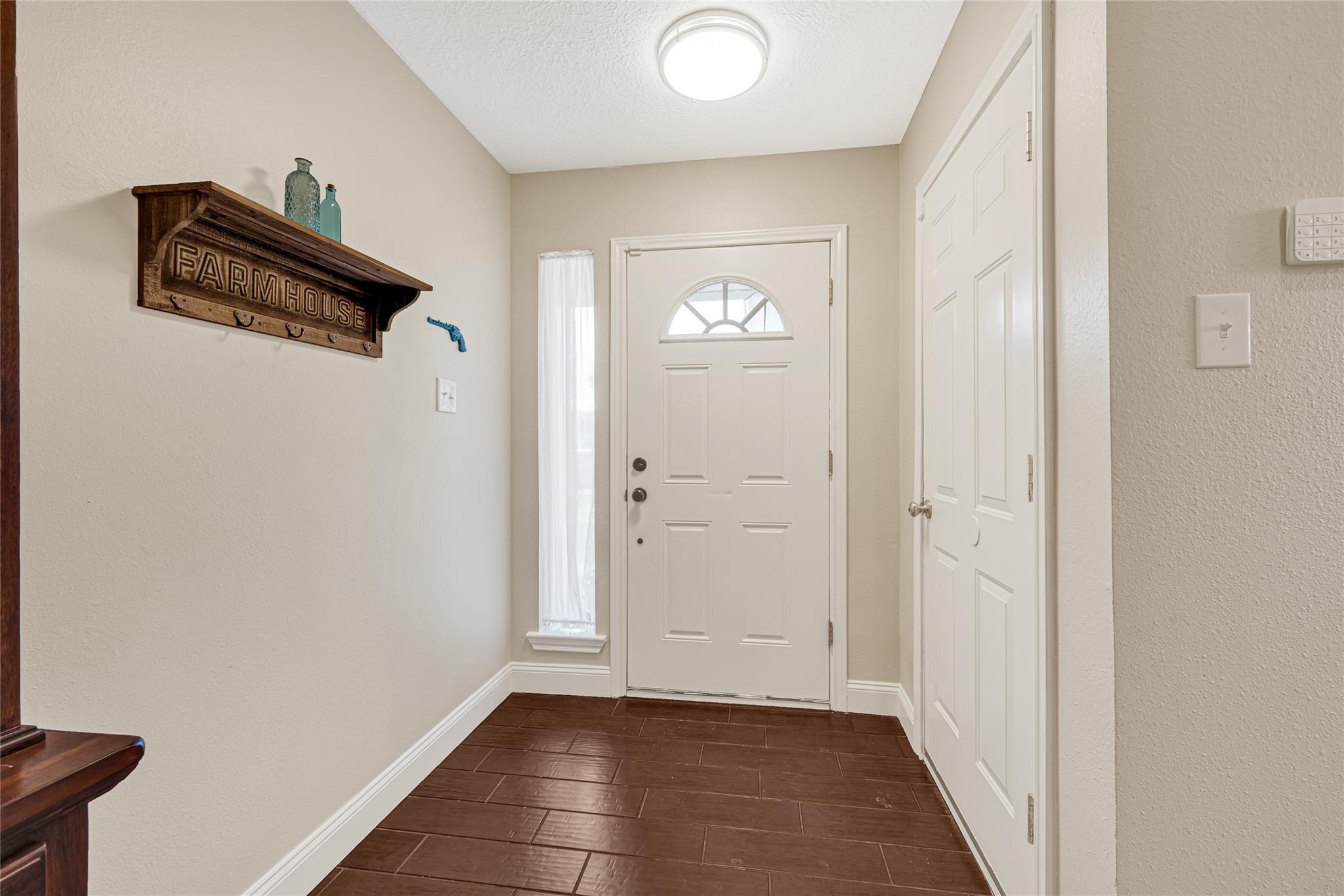 4007 Pin Oak Drive