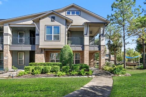 409 Via Regatta Drive Webster TX 77598