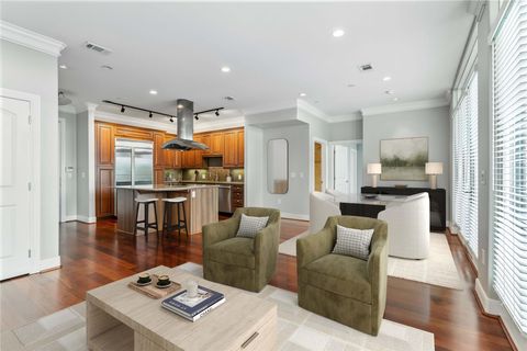 Photo of 1419 Montrose Boulevard #301, Houston, TX 77019 (MLS # 53094205)