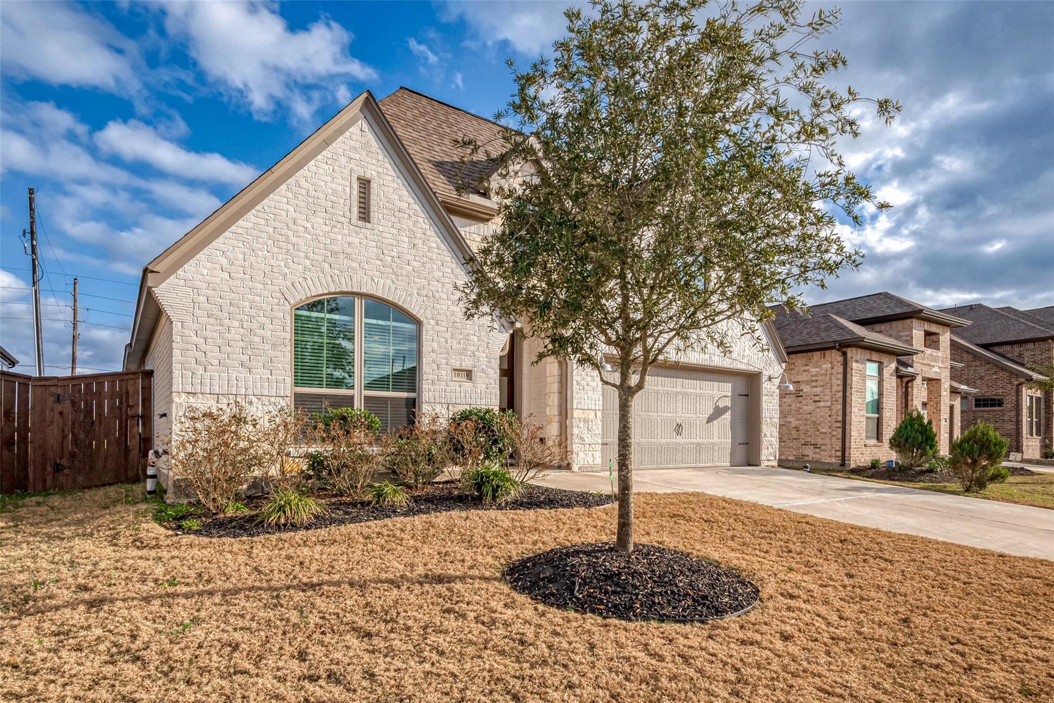 10119 Maclaren Drive