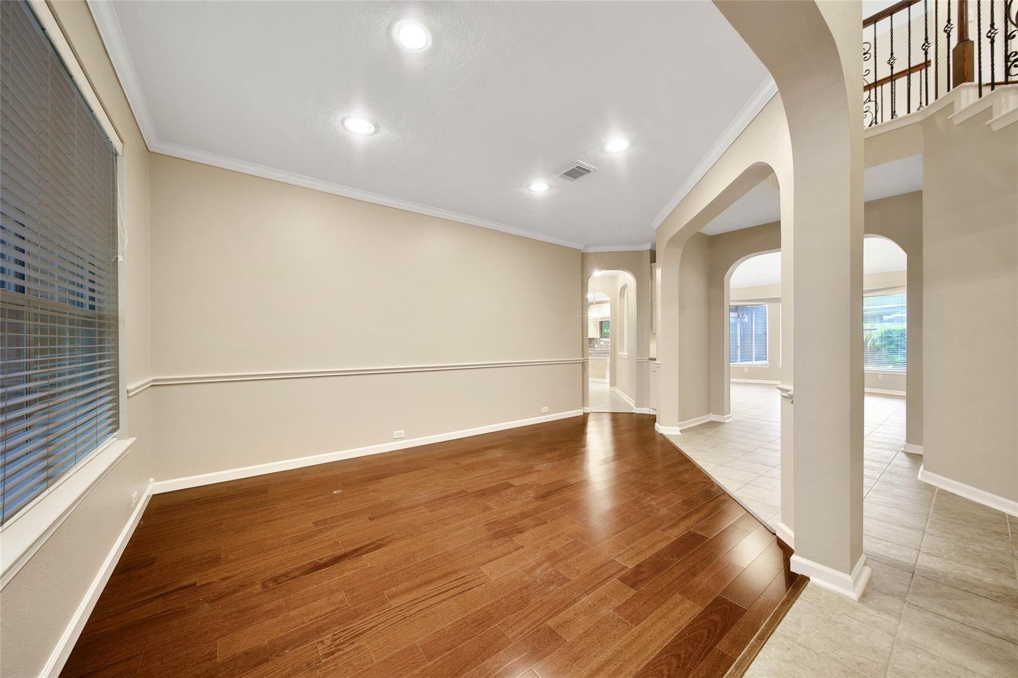 6426 Middlelake Court
