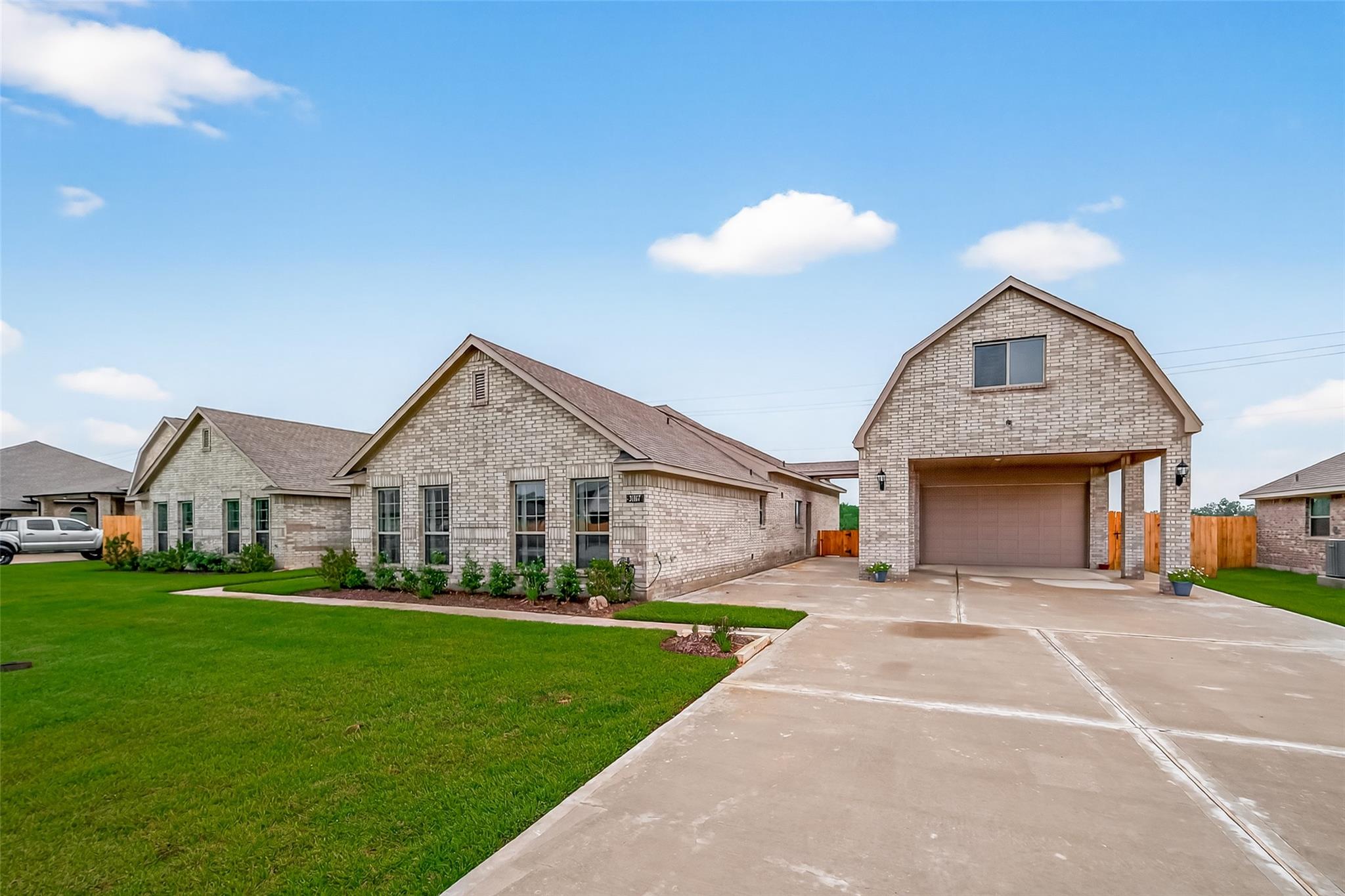 3107 Goza Trail