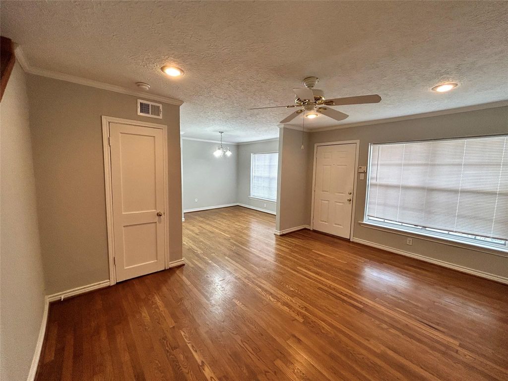 Photo of 1820 Binz Street #7, Houston, TX 77004 (MLS # 46692742)